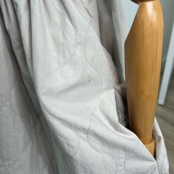 H&M light gray dress with pockets - Picture 14 of 14